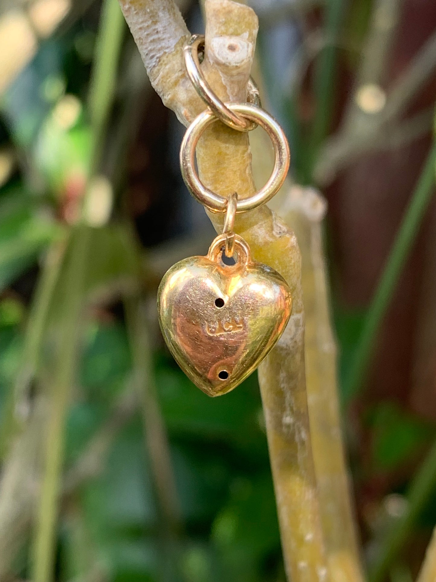 Sweet Vintage 9ct Gold Egraved Puffy Dainty Heart Charm