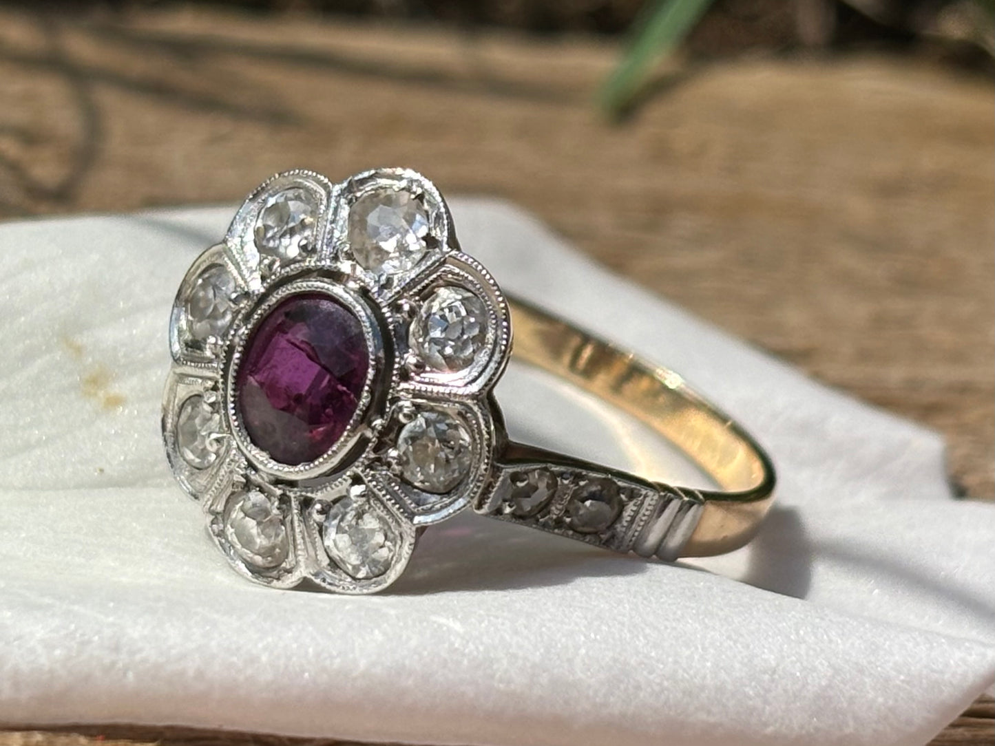 Vintage 0.75ct Ruby & 0.86ct Diamond set in 18ct God Cluster Ring