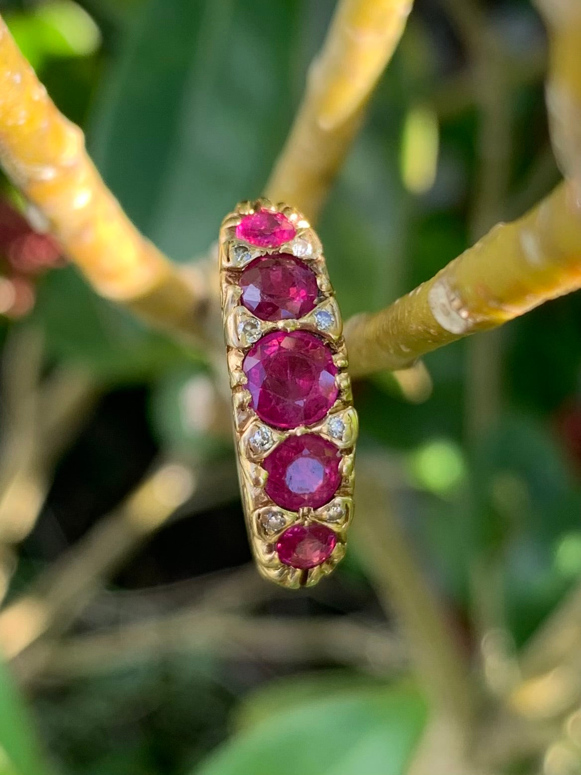 Stunning Vintage 1.5ct Ruby & Diamond 18ct Gold Half Eternity Ring