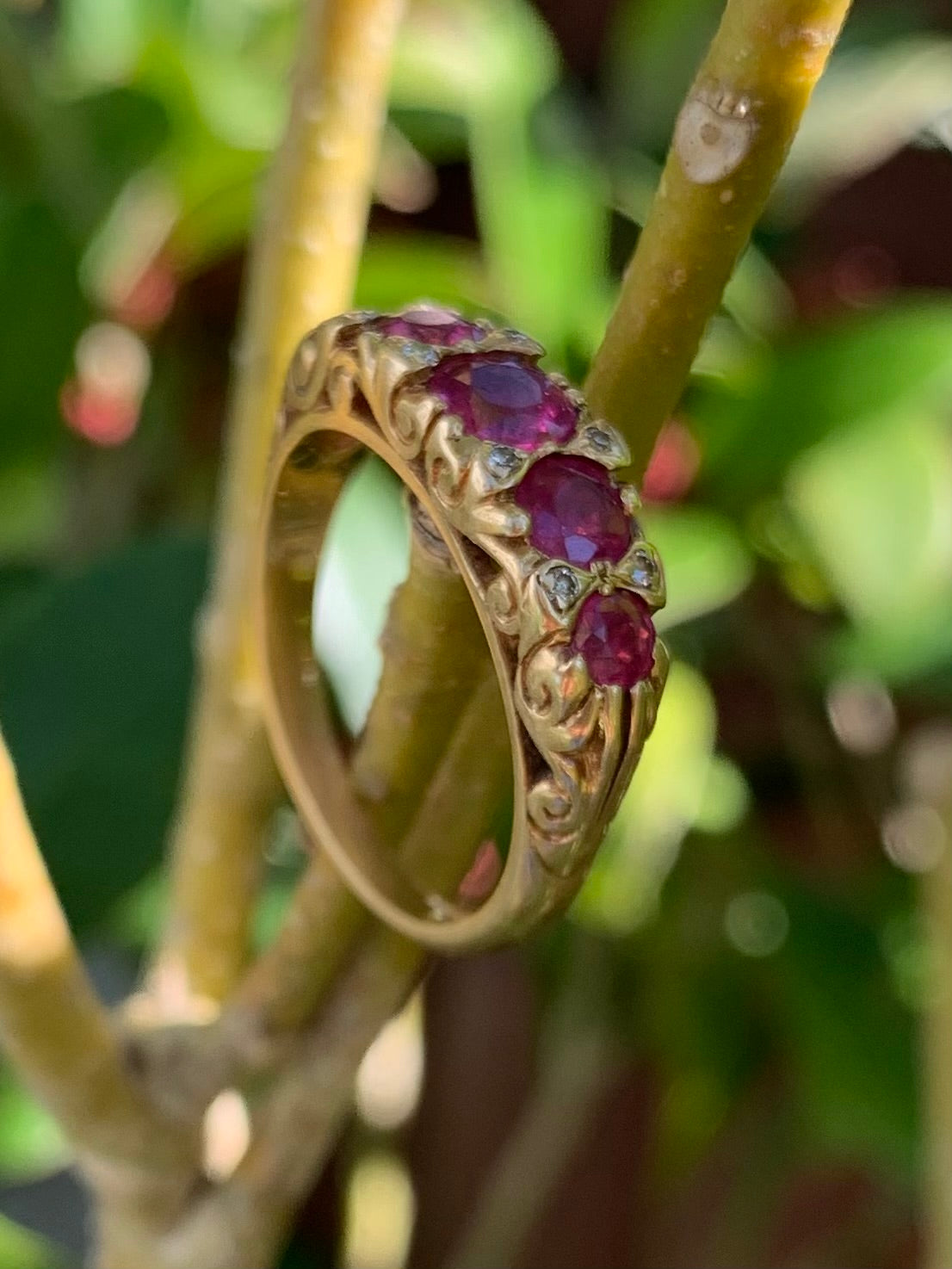 Stunning Vintage 1.5ct Ruby & Diamond 18ct Gold Half Eternity Ring