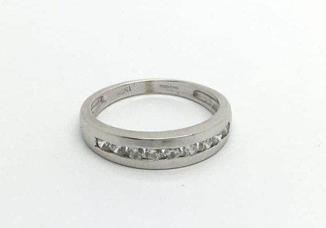 Anillo de media eternidad / alianza de boda de oro blanco de 18 k y diamantes, anillo de compromiso, anillo de aniversario, regalo de cumpleaños para ella, tamaño Reino Unido J/US4 3/4