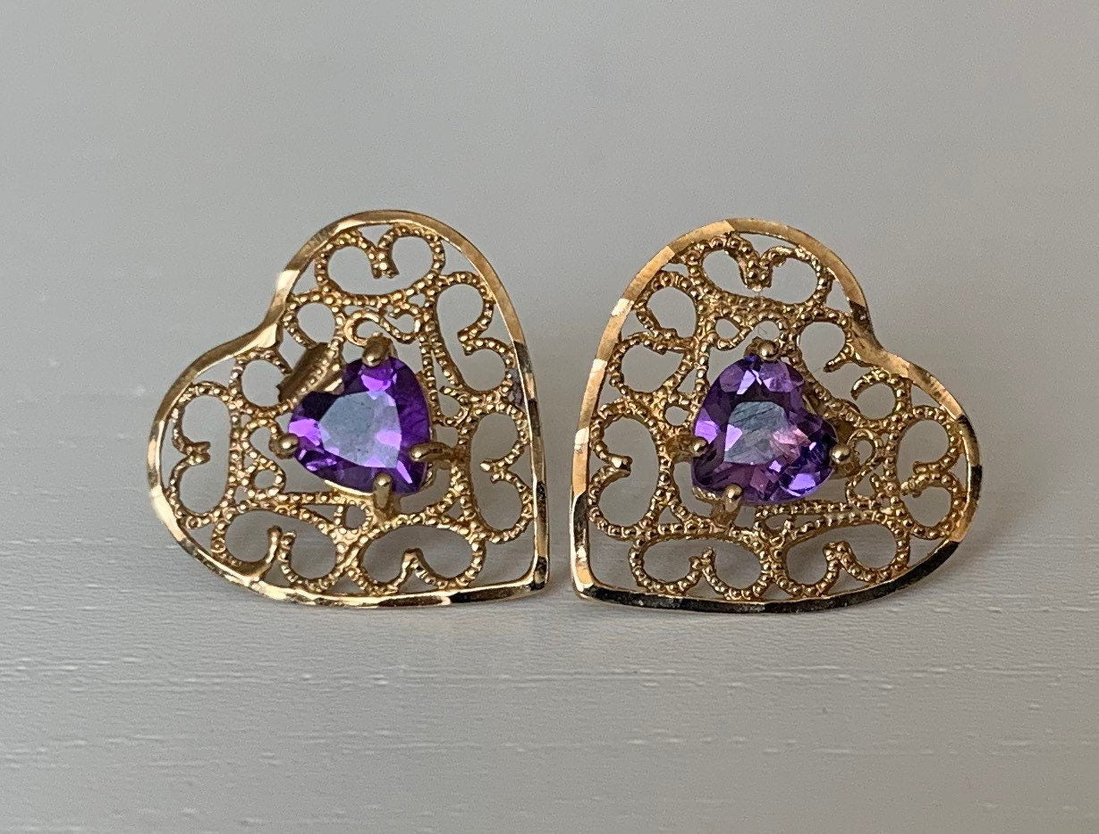 Pendientes vintage de filigrana en forma de corazón de amatista de oro de 9 quilates
