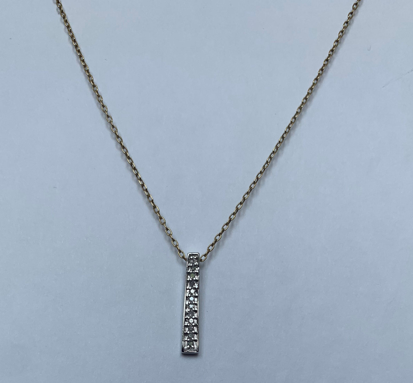 Colgante de barra de oro blanco de 9 quilates con diamantes vintage, regalo de cumpleaños de aniversario nupcial de compromiso para ella