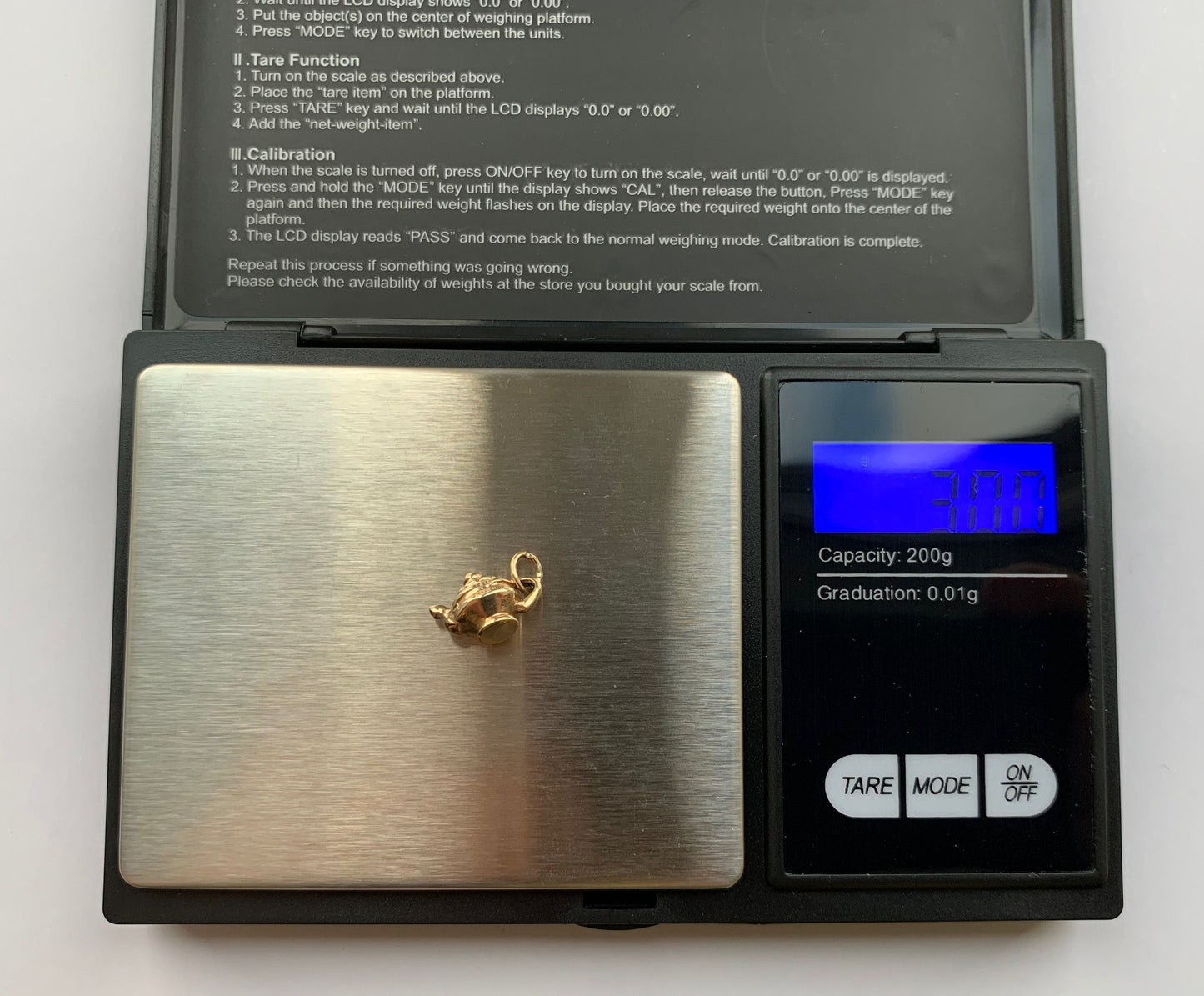 Encanto/colgante de tetera de oro amarillo macizo vintage de 9 quilates (3,00 g)