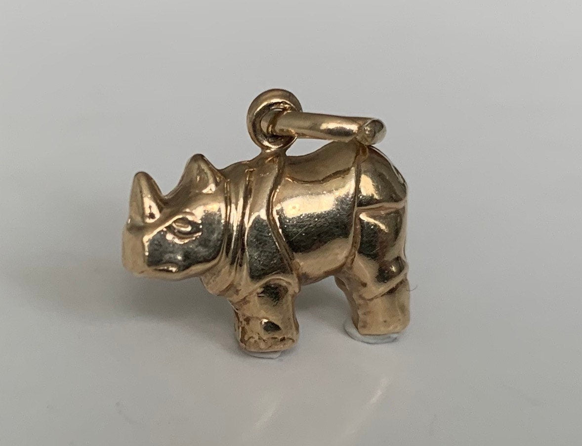 Encanto/colgante de rinoceronte de oro amarillo vintage de 9 quilates (0,83 g)