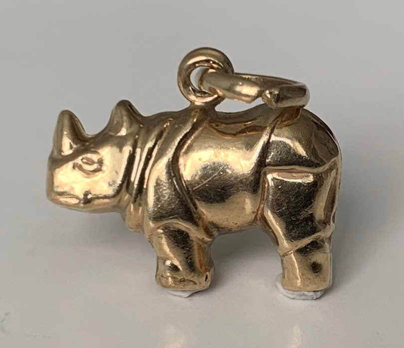 Encanto/colgante de rinoceronte de oro amarillo vintage de 9 quilates (0,83 g)