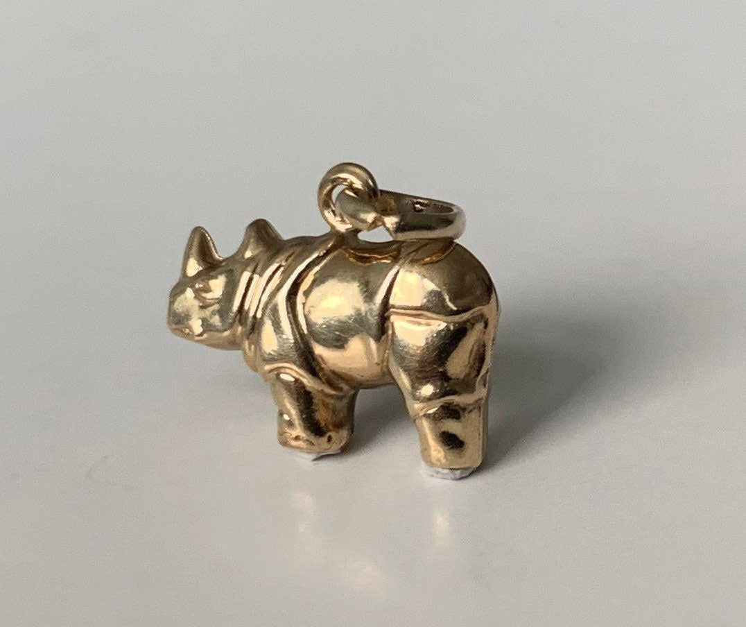 Encanto/colgante de rinoceronte de oro amarillo vintage de 9 quilates (0,83 g)