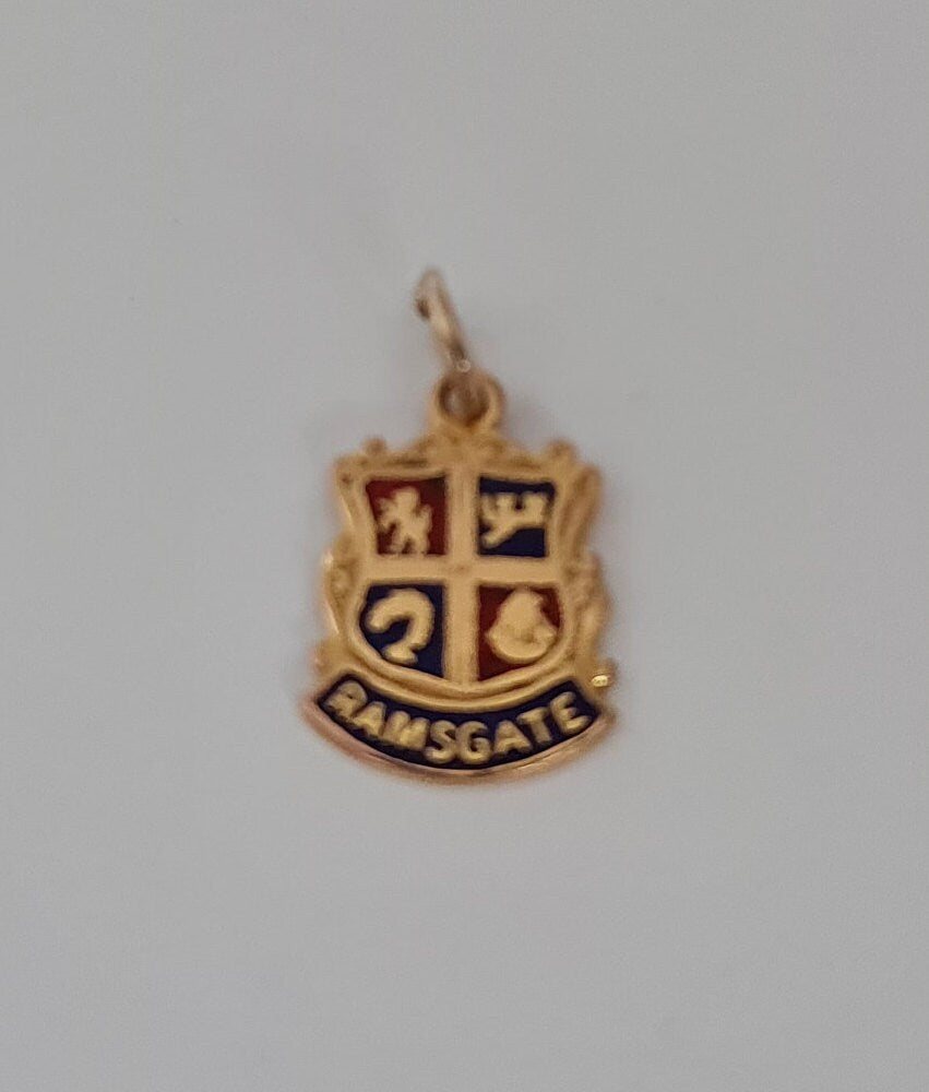 Colgante/dije del escudo Ramsgate de oro de 9 quilates
