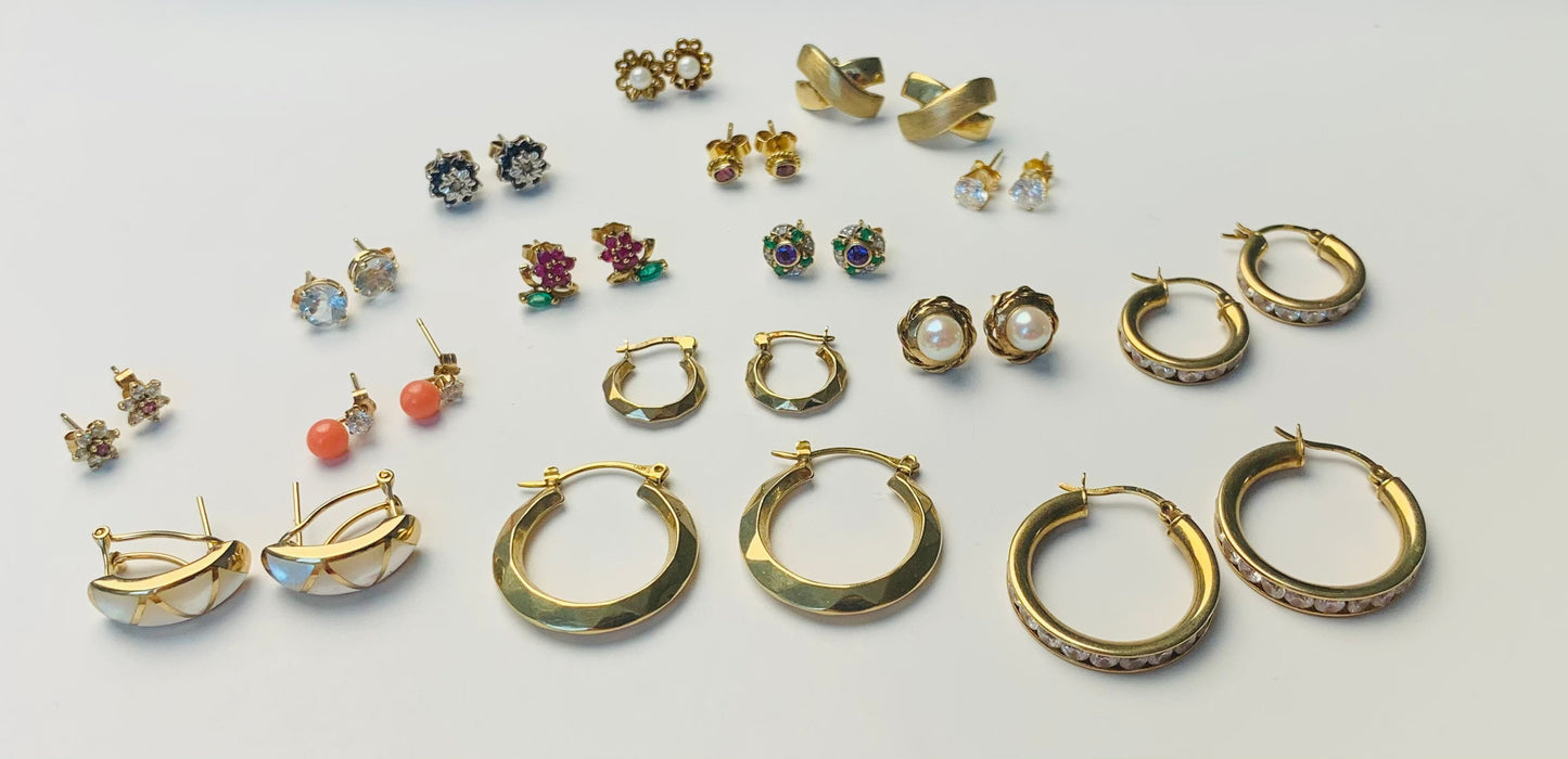 Vintage 9ct Gold Stud Earrings in form of an X