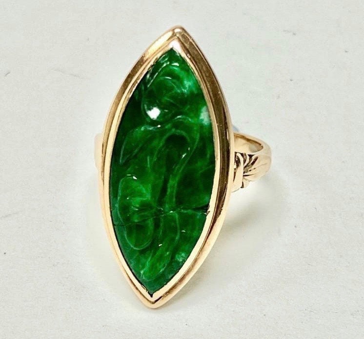 Antiguo 25x10MM Marquesa en forma de esmeralda verde jade 14ct anillo de oro amarillo, anillo de cóctel, tamaño Reino Unido J, EE.UU. 4 3/4