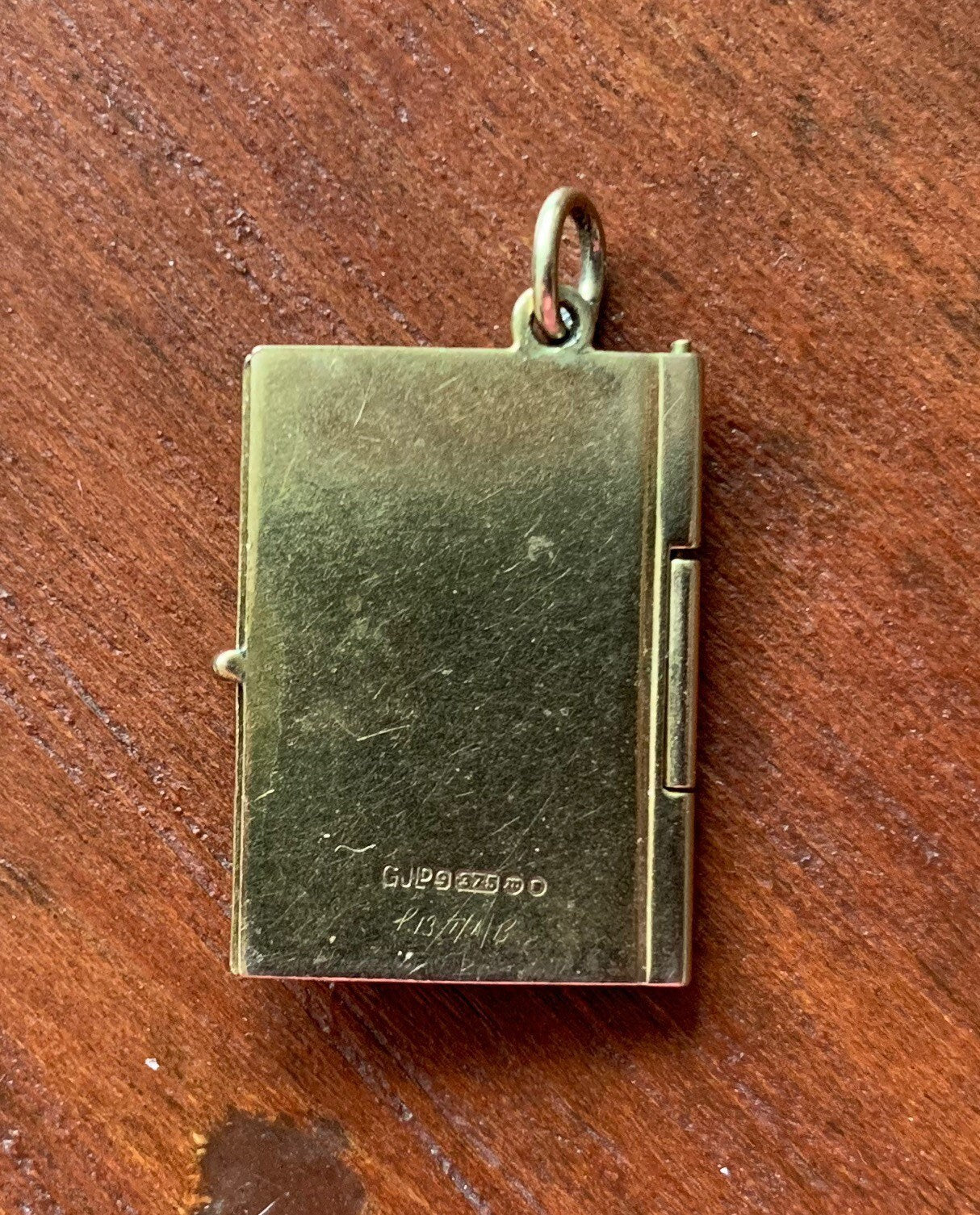 Vintage 9ct Gold Opening British Passport Charm or Pendant