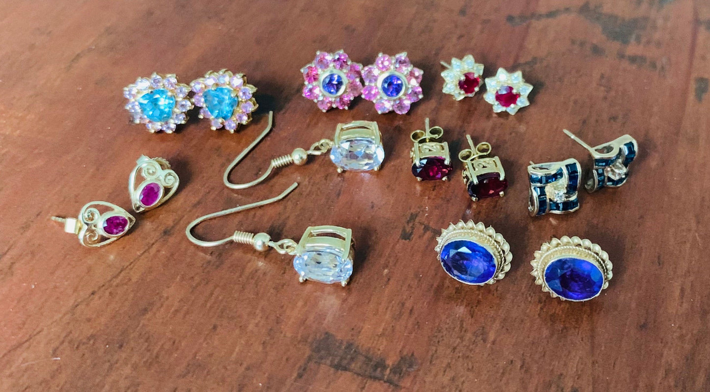 Pendientes vintage de oro de 9 k con topacio azul londinense y turmalina rosa