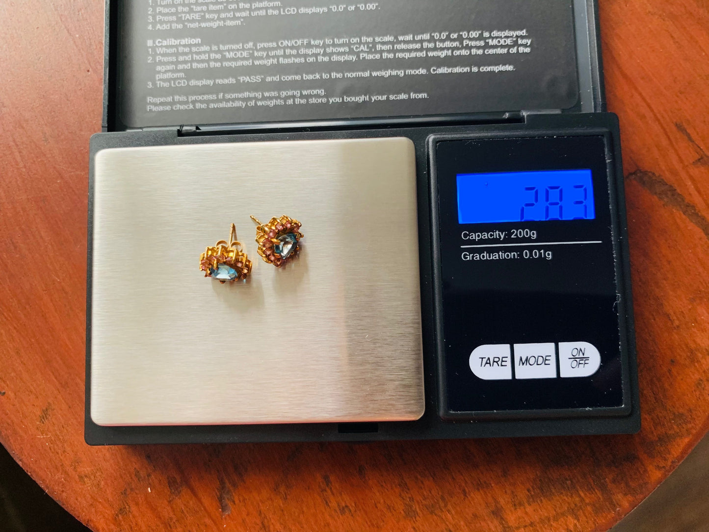 Pendientes vintage de oro de 9 k con topacio azul londinense y turmalina rosa