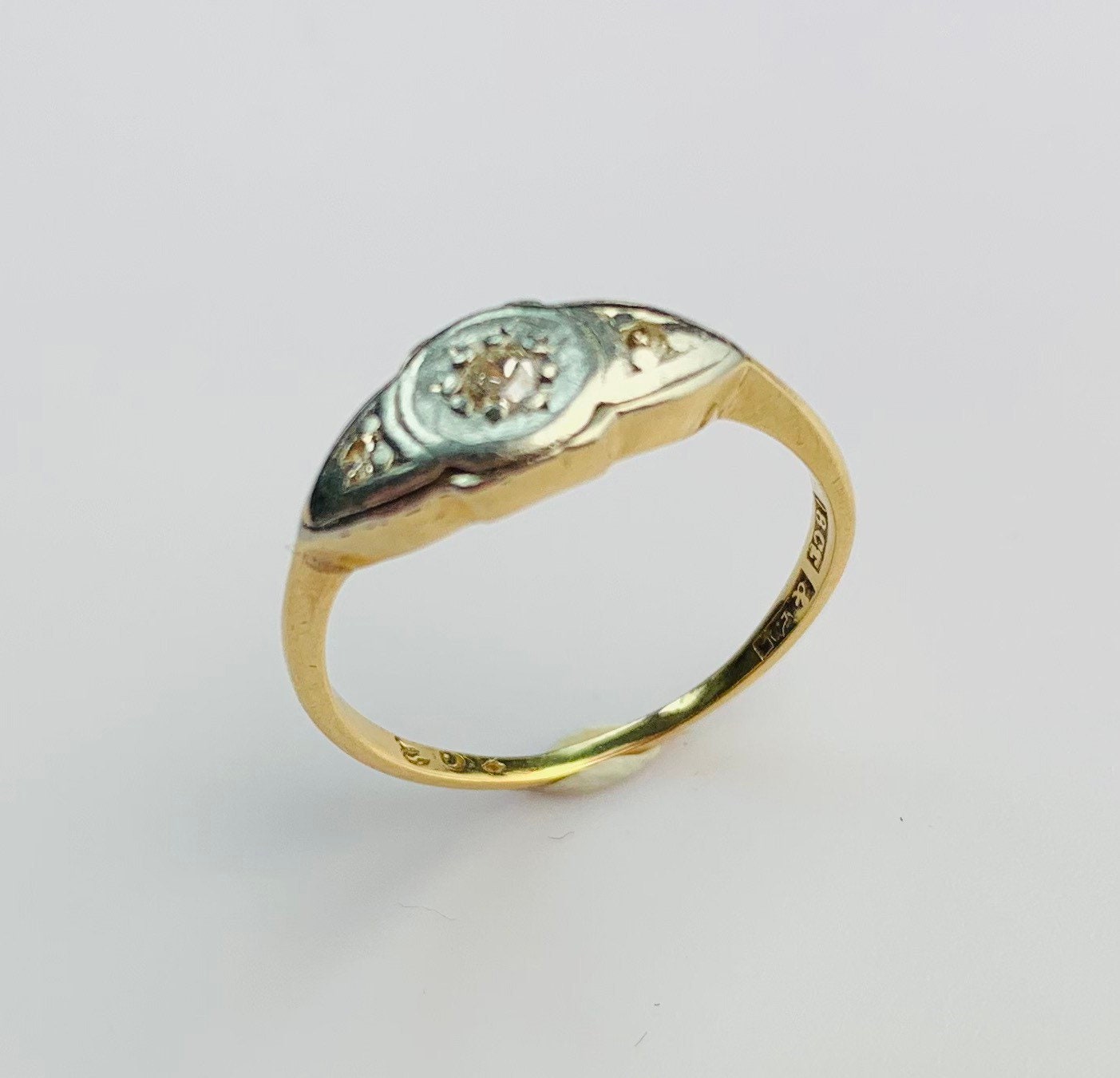 Vintage 0.05ct Diamond 18ct & Platinum Ring, Size UK I 1/2, US 4 1/2