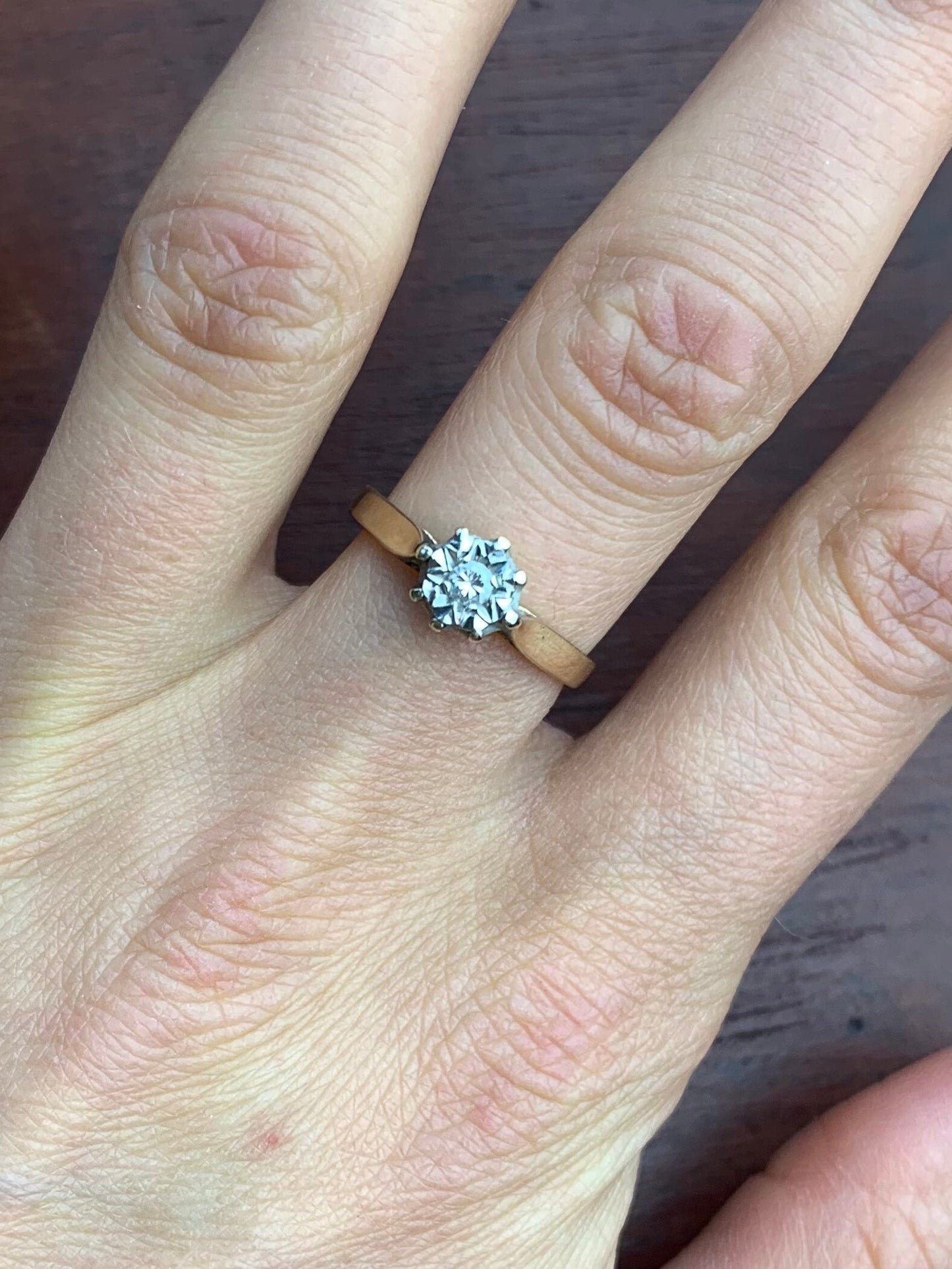 Vintage Solitaire Diamond Ring set in 9ct Yellow Gold, Size UK J, UK 4 3/4