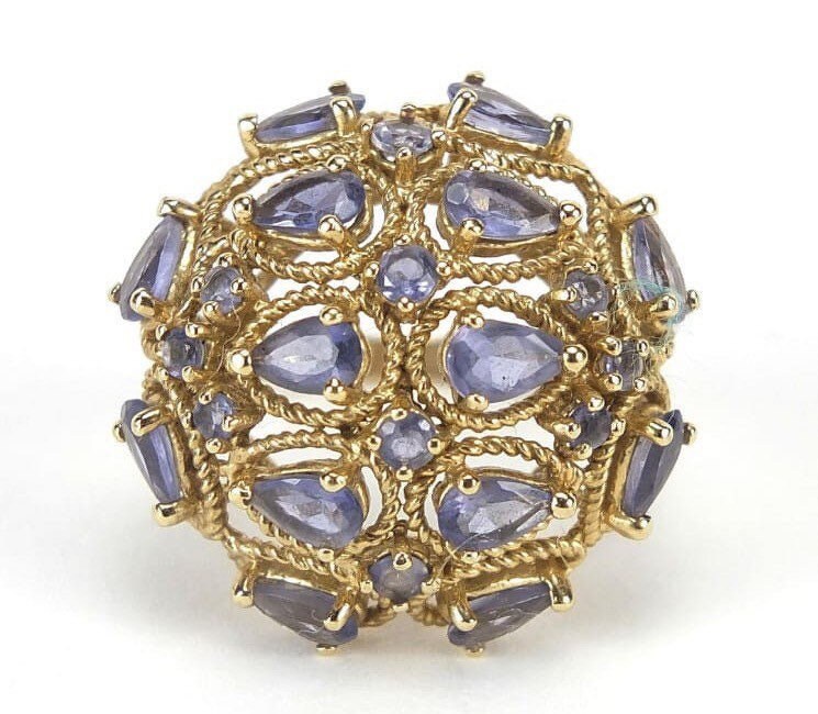 Vintage 3.58ct Tanzanite set in 9ct Yellow Gold Ring, Size UK O 1/2, US 7 1/2
