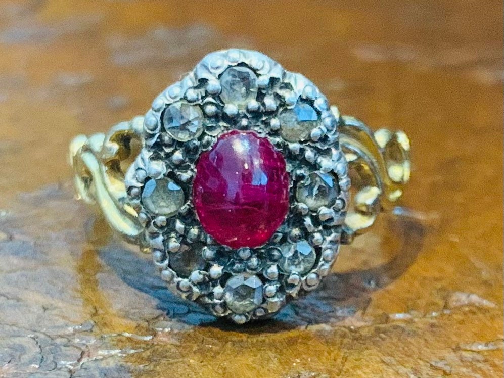 Antique Georgian 0.84ct Cabochon Oval Ruby and Diamond set in 14k Gold & Silver, Size UK N, US 6 3/4