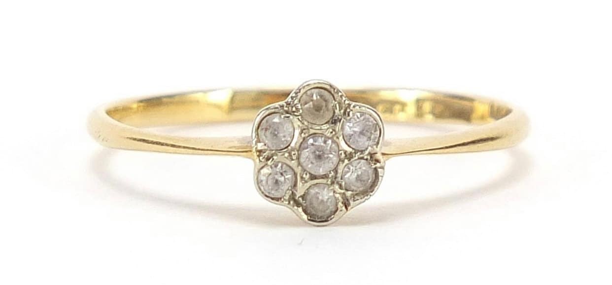 Vintage 0.21ct Diamond Flowerhead Ring set in 18ct Yellow Gold , Size UK P 1/2, US 8
