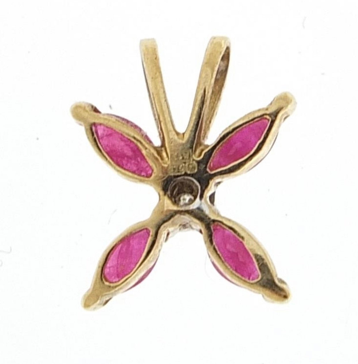 Colgante vintage de oro de 9 ct con rubí y diamantes de 0,52 ct
