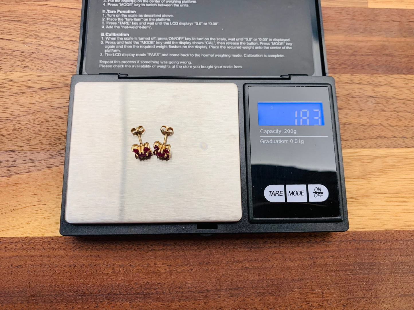 خمر 1.4ct روبي 9ct أقراط الذهب الأصفر