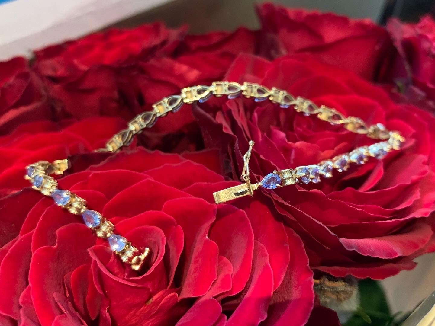 Conjunto de tanzanita vintage de 4 quilates en pulsera de oro amarillo de 10 k, 21 cm/8,26 pulgadas