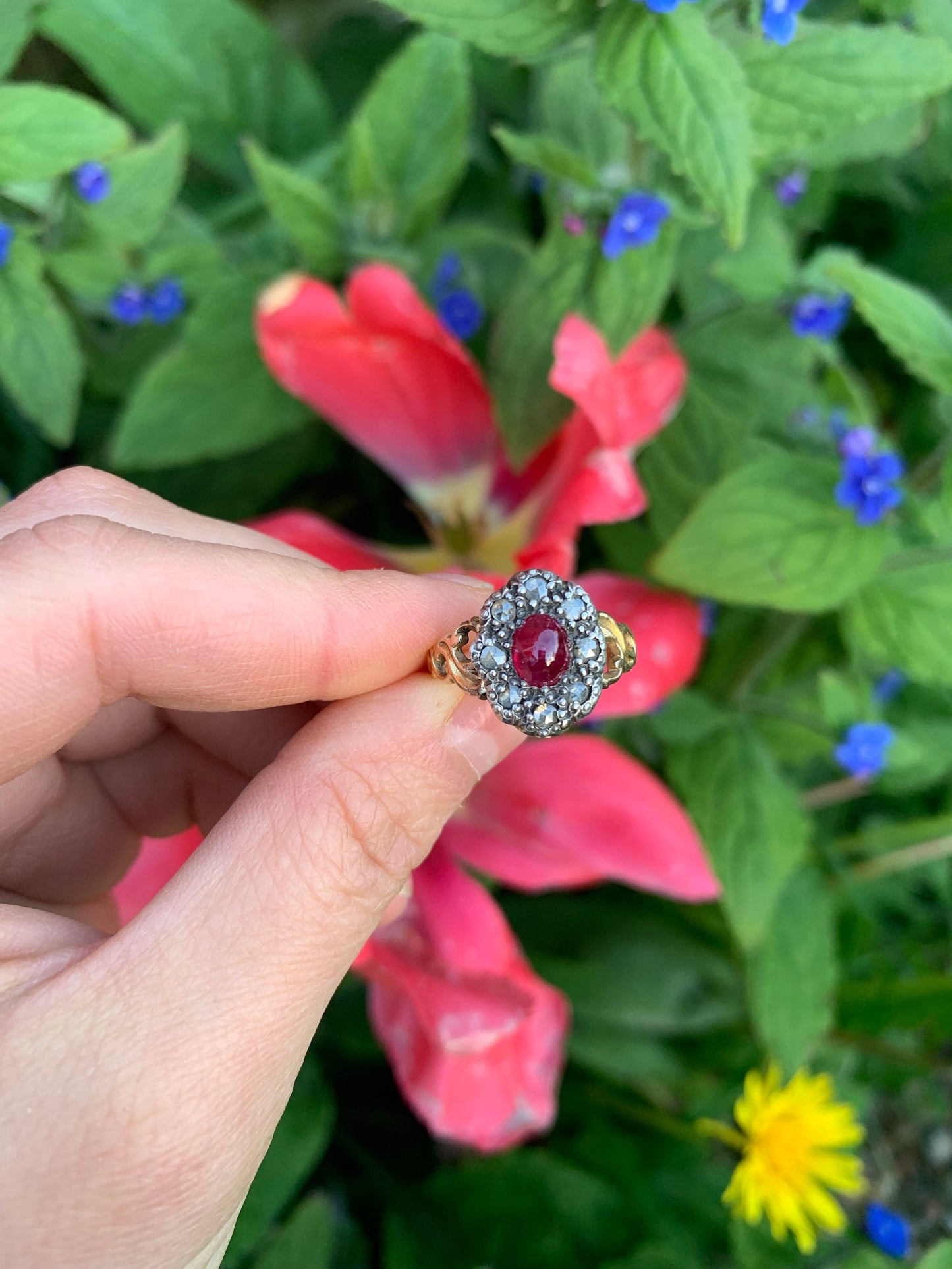 Antique Georgian 0.84ct Cabochon Oval Ruby and Diamond set in 14k Gold & Silver, Size UK N, US 6 3/4