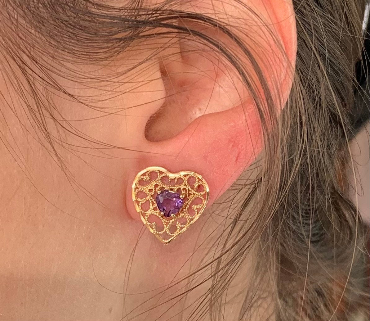 Pendientes vintage de filigrana en forma de corazón de amatista de oro de 9 quilates