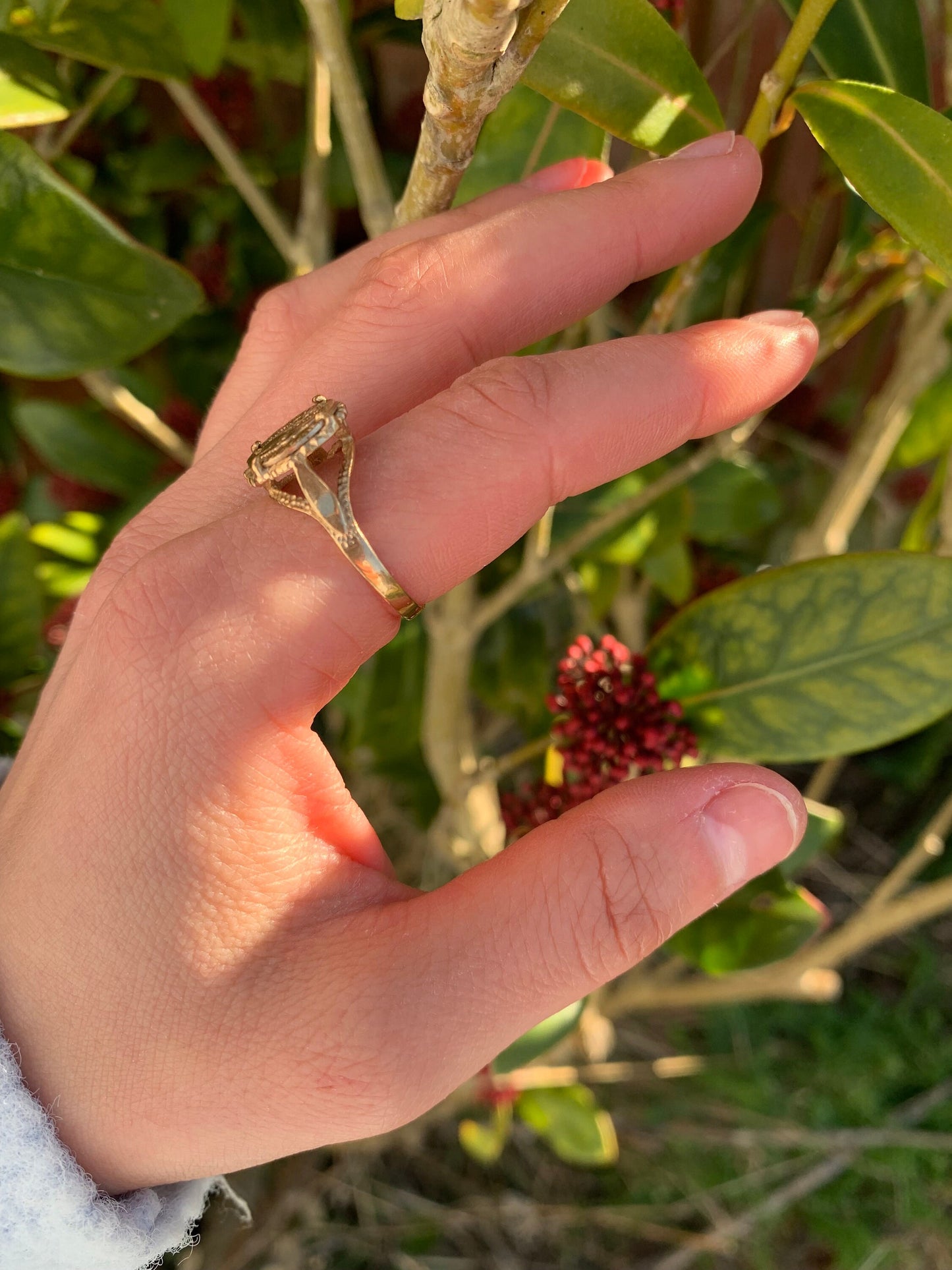 Vintage 9ct Gold Coin Ring, Size UK N, US 6 3/4