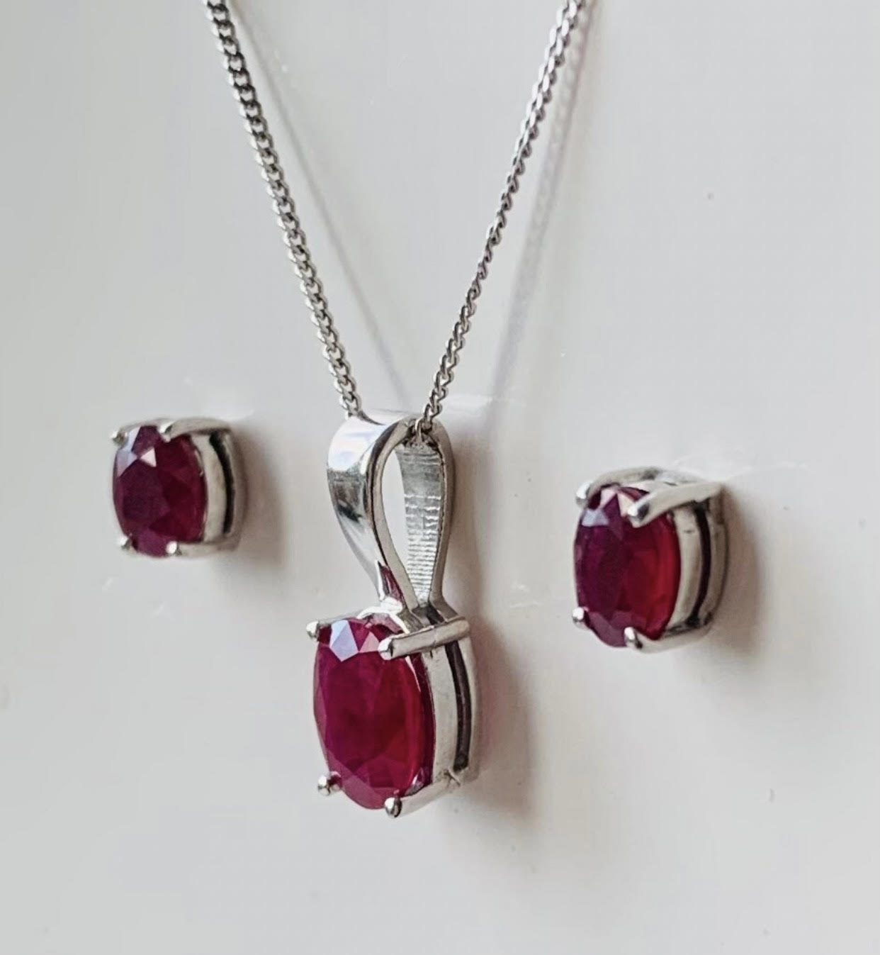 Earring & Pendant Sets