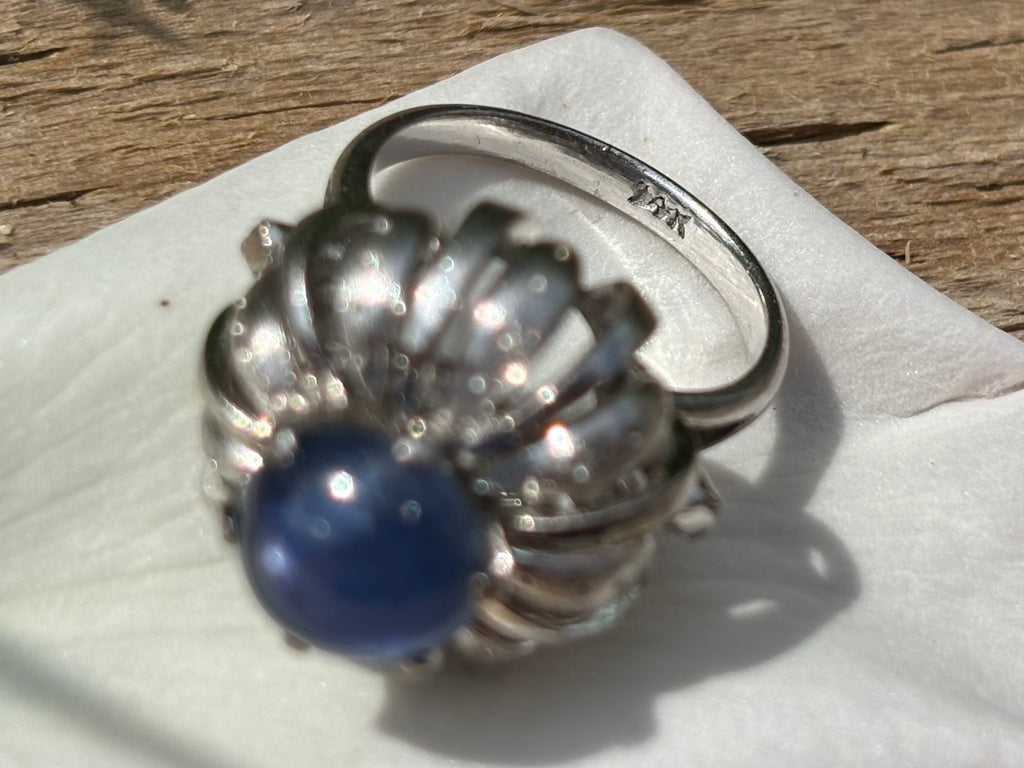 Pre-loved 3.44ct Cabochon Star Sapphire 14ct White Gold Ring