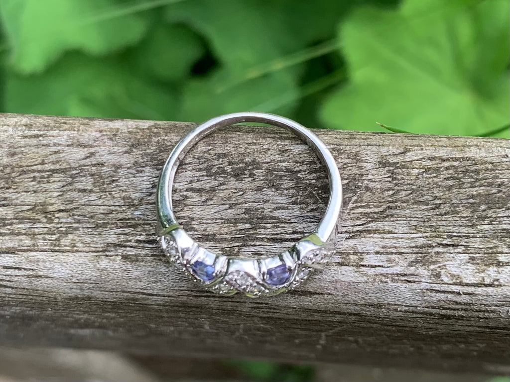 Pre-loved Tanzanite & Diamond 9ct White Gold Ring