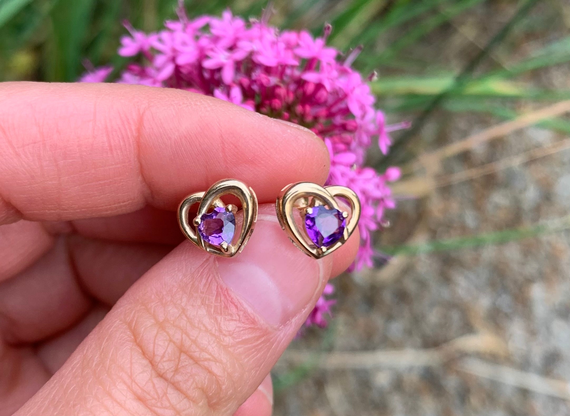Beautiful Amethyst Heart Shaped 9ct Gold Stud Earrings