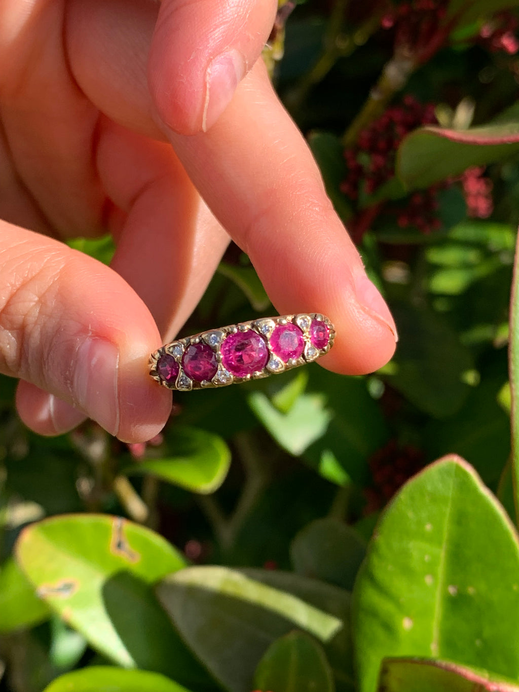 Stunning Vintage 1.5ct Ruby & Diamond 18ct Gold Half Eternity Ring