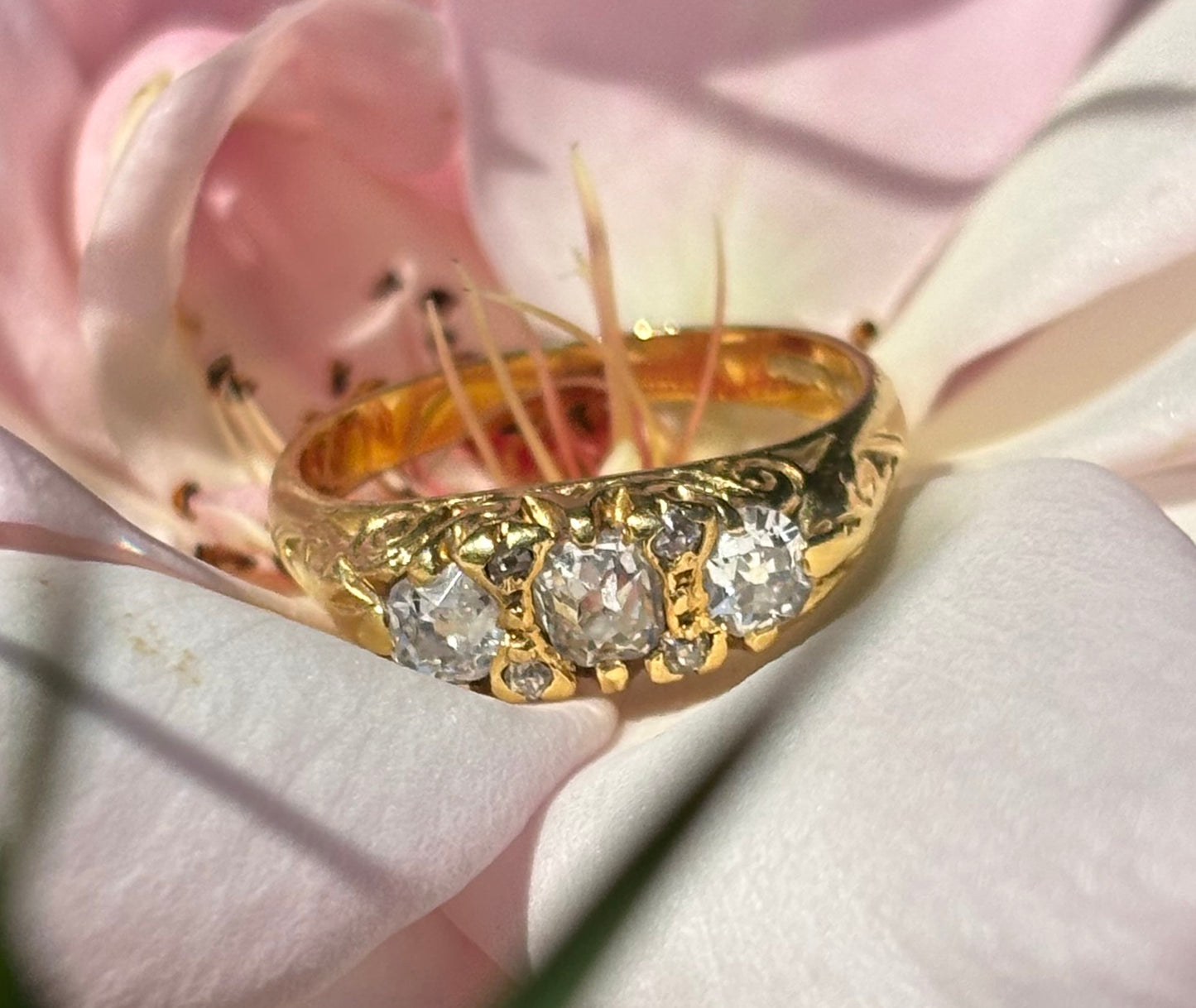 Vintage 1ct Diamond 18ct Gold Engagement Ring