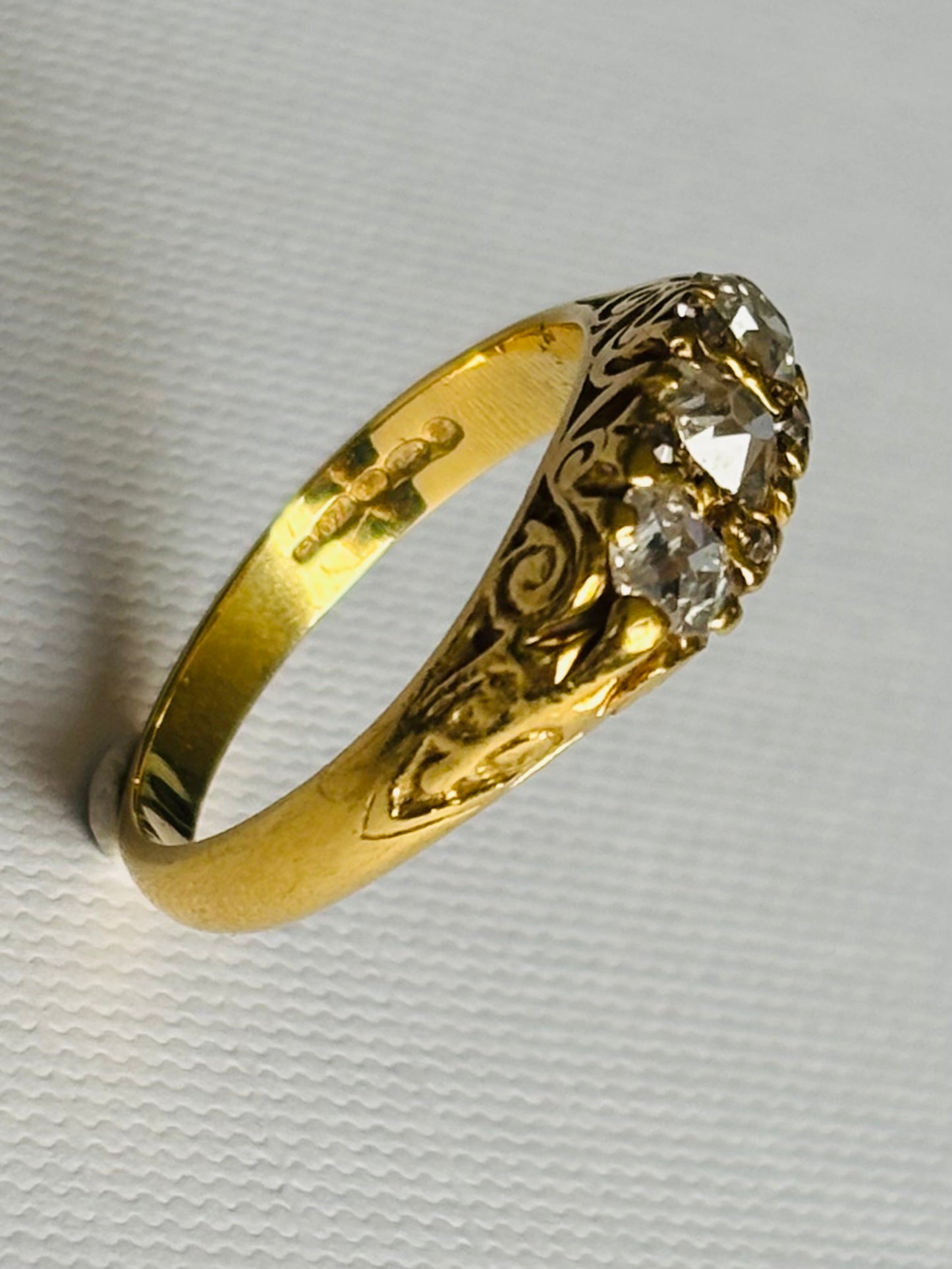 Vintage 1ct Diamond 18ct Gold Engagement Ring