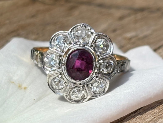 Vintage 0.75ct Ruby & 0.86ct Diamond set in 18ct God Cluster Ring