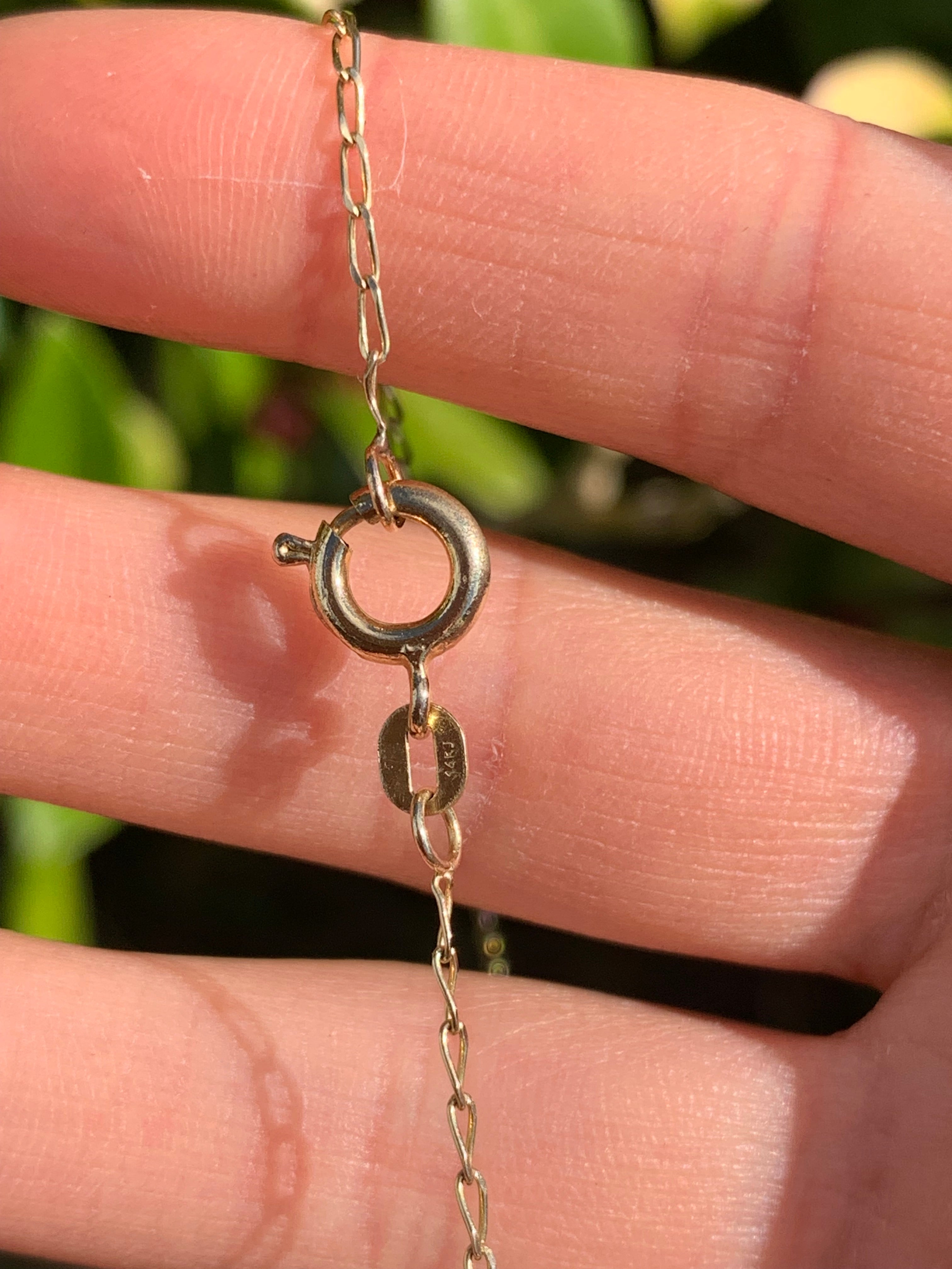 Vintage 9ct Gold Diamond & Chequer Cut Colour Change Flourite Pendant on a 14ct Gold Chain