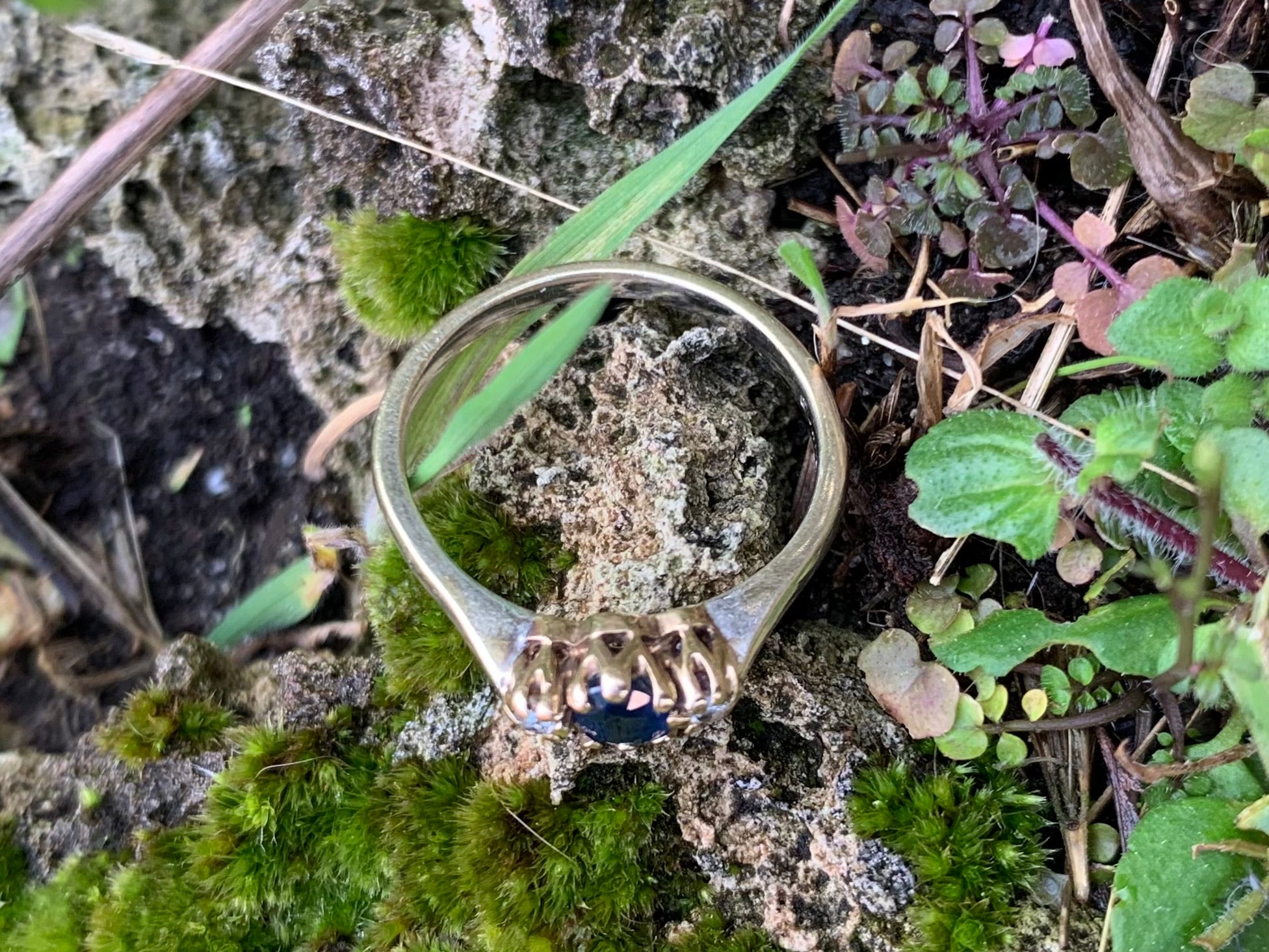 Vintage Sapphire and Diamond 9ct Gold Trilogy Ring