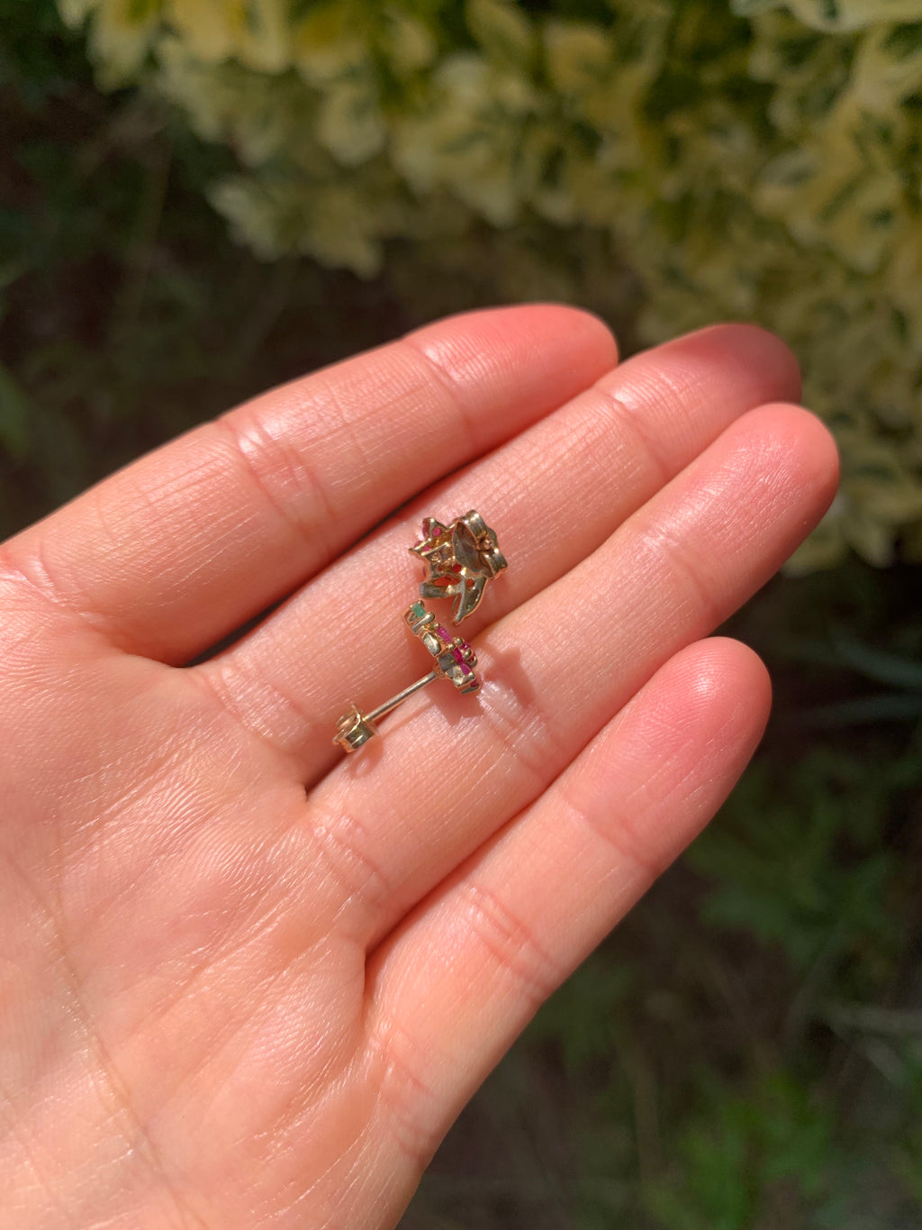 Stunning Ruby & Emerald 9ct Gold Floral Studs