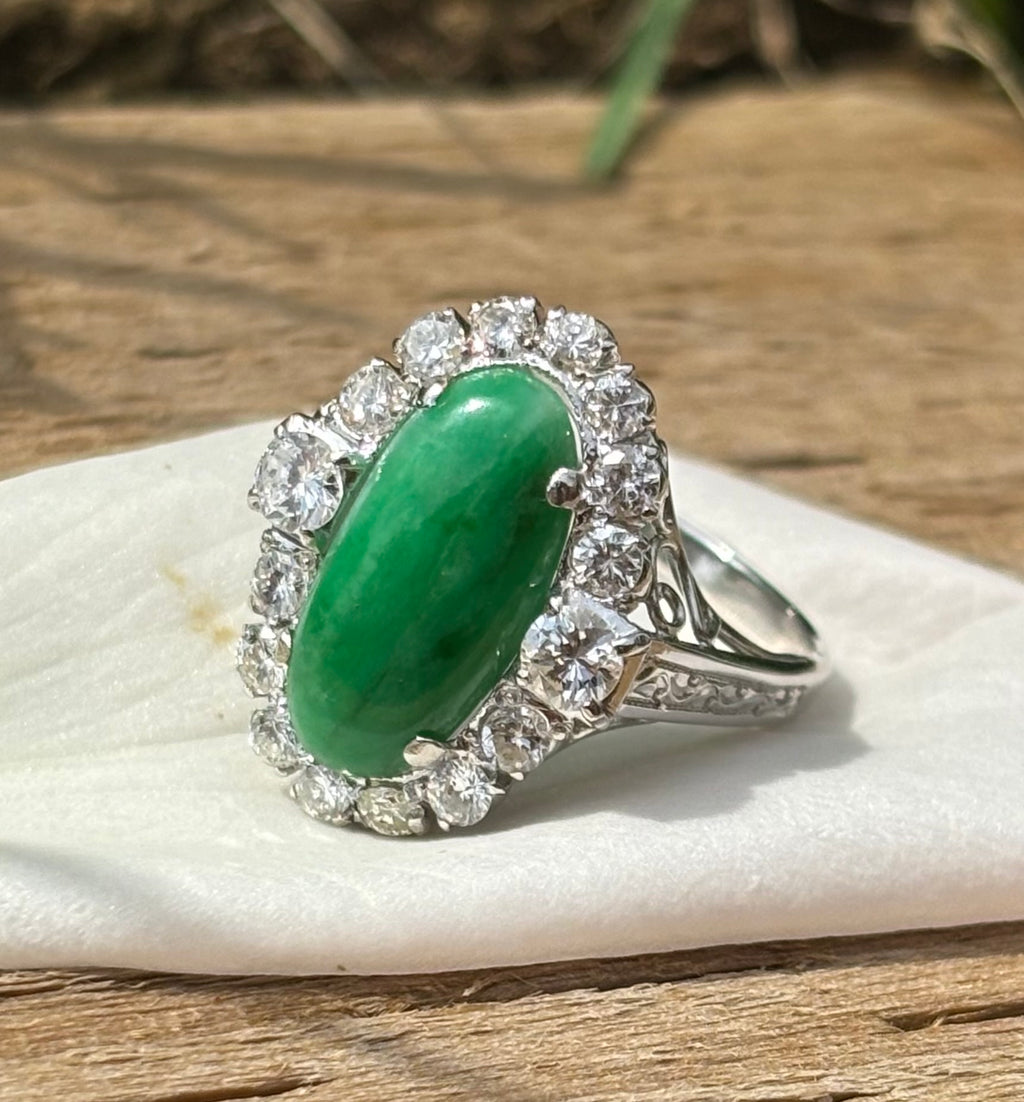 Pre-loved 1ct Diamond & 10ct Jade set in 14ct White Gold Ring