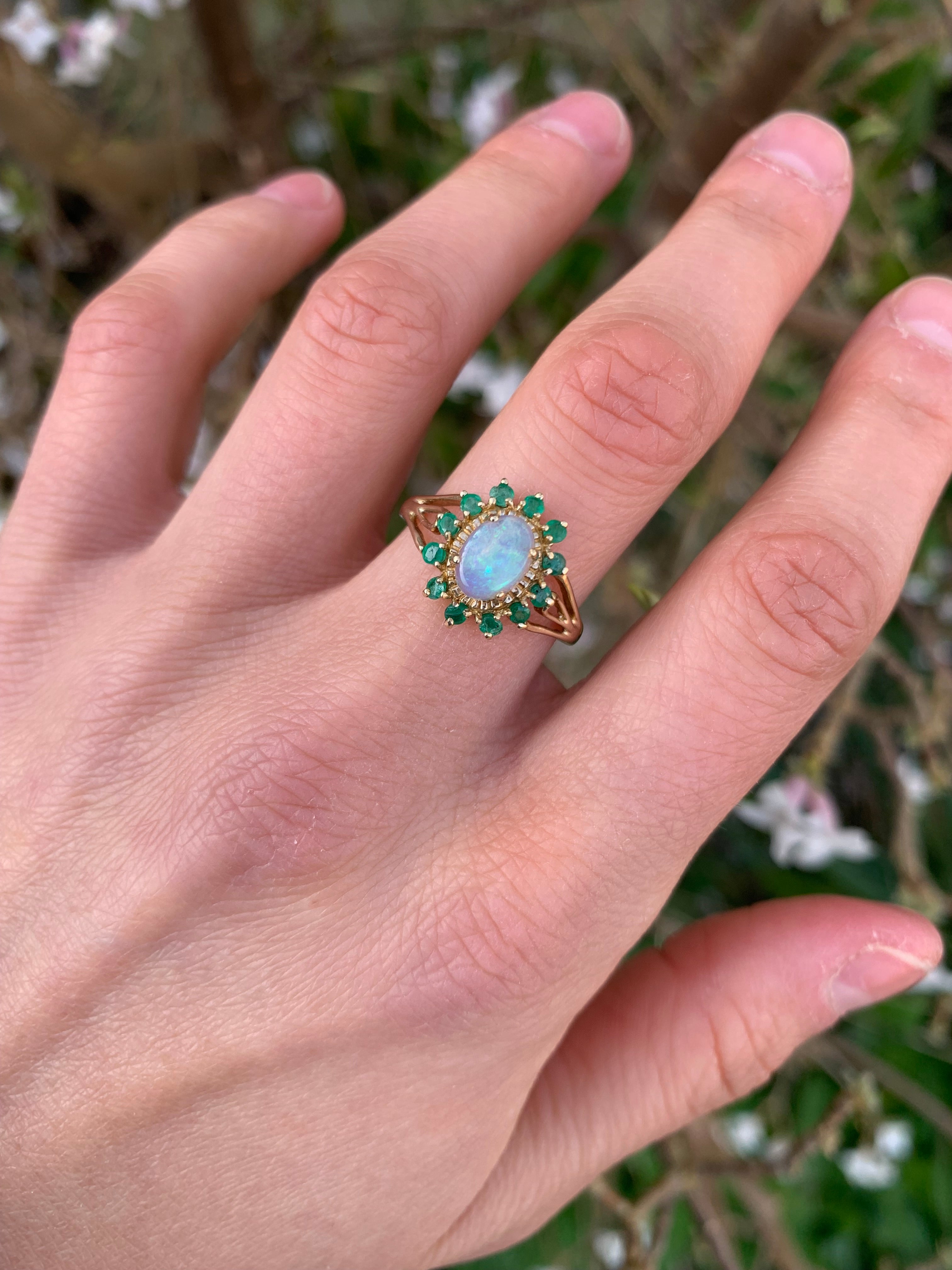 Classic Opal & Emerald 9ct Gold Cluster Ring