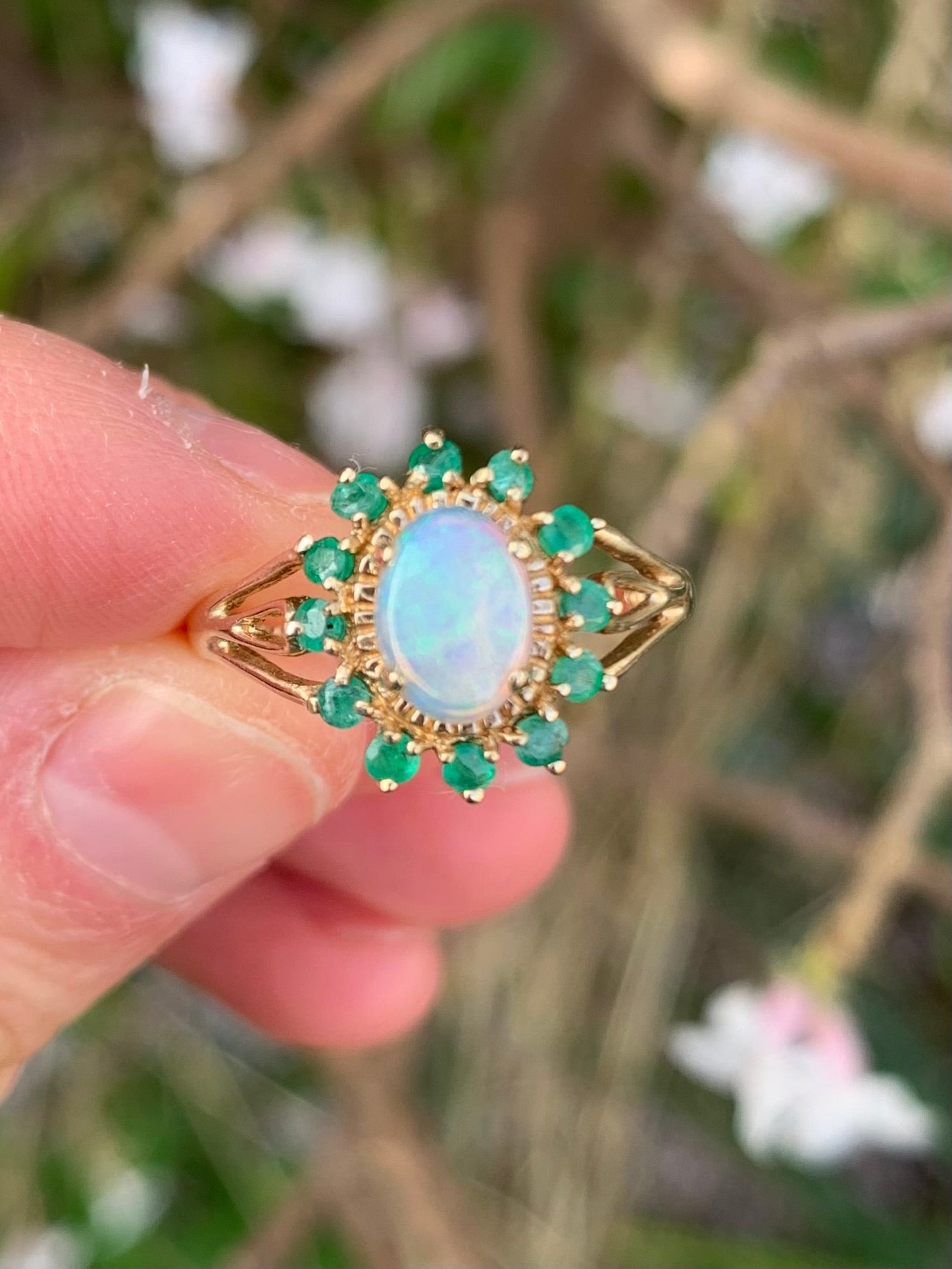 Classic Opal & Emerald 9ct Gold Cluster Ring