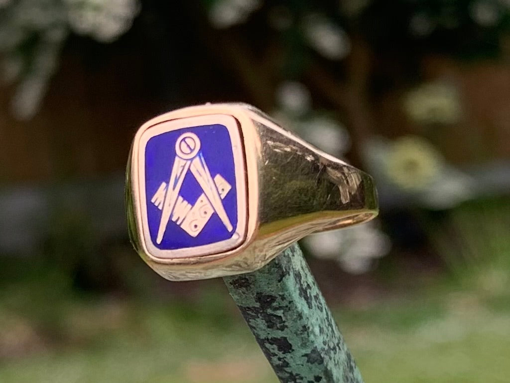 Pre-loved Masonic Swivel/Reversible Blue Enamel &9ct Gold Ring