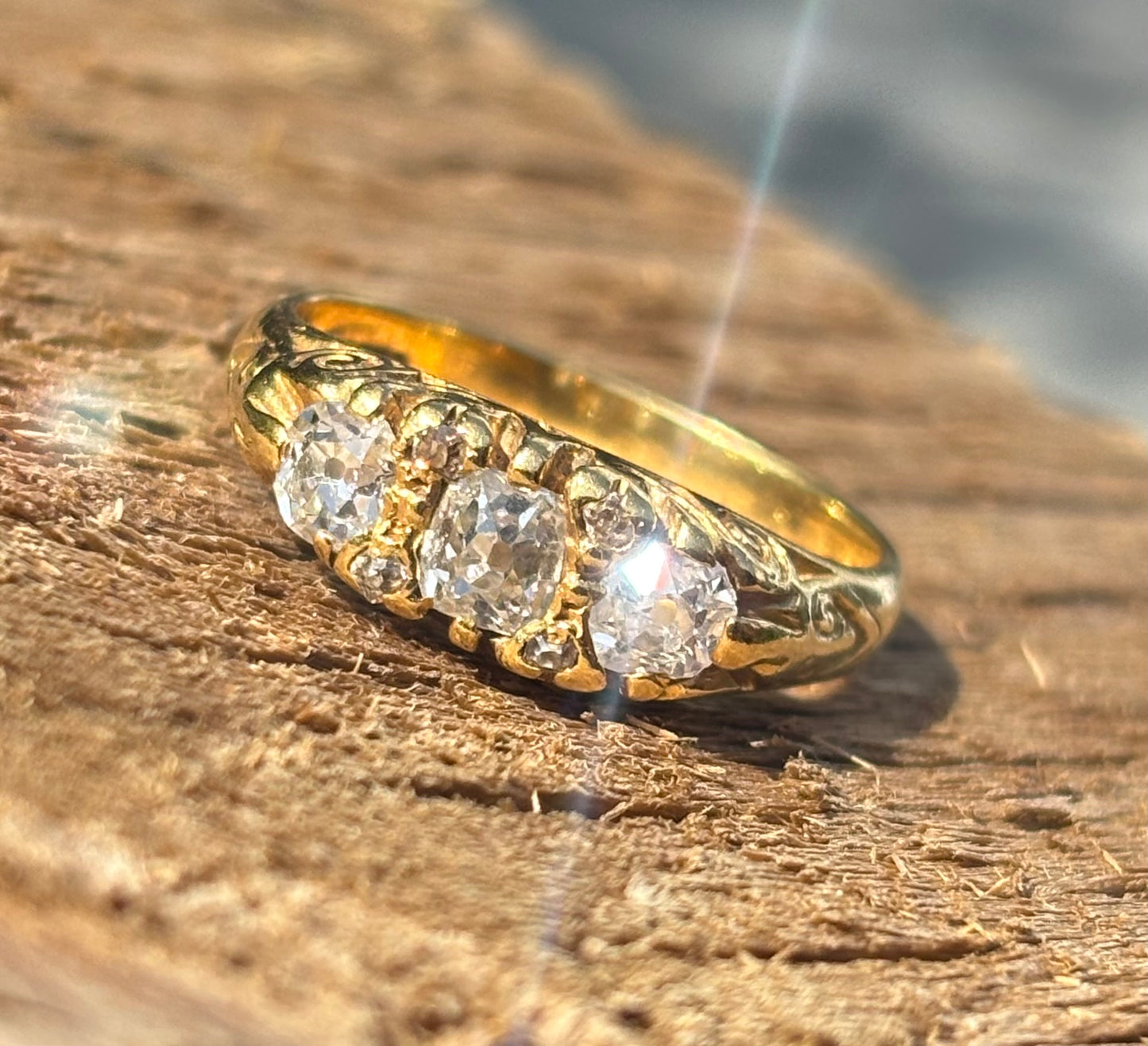Vintage 1ct Diamond 18ct Gold Engagement Ring