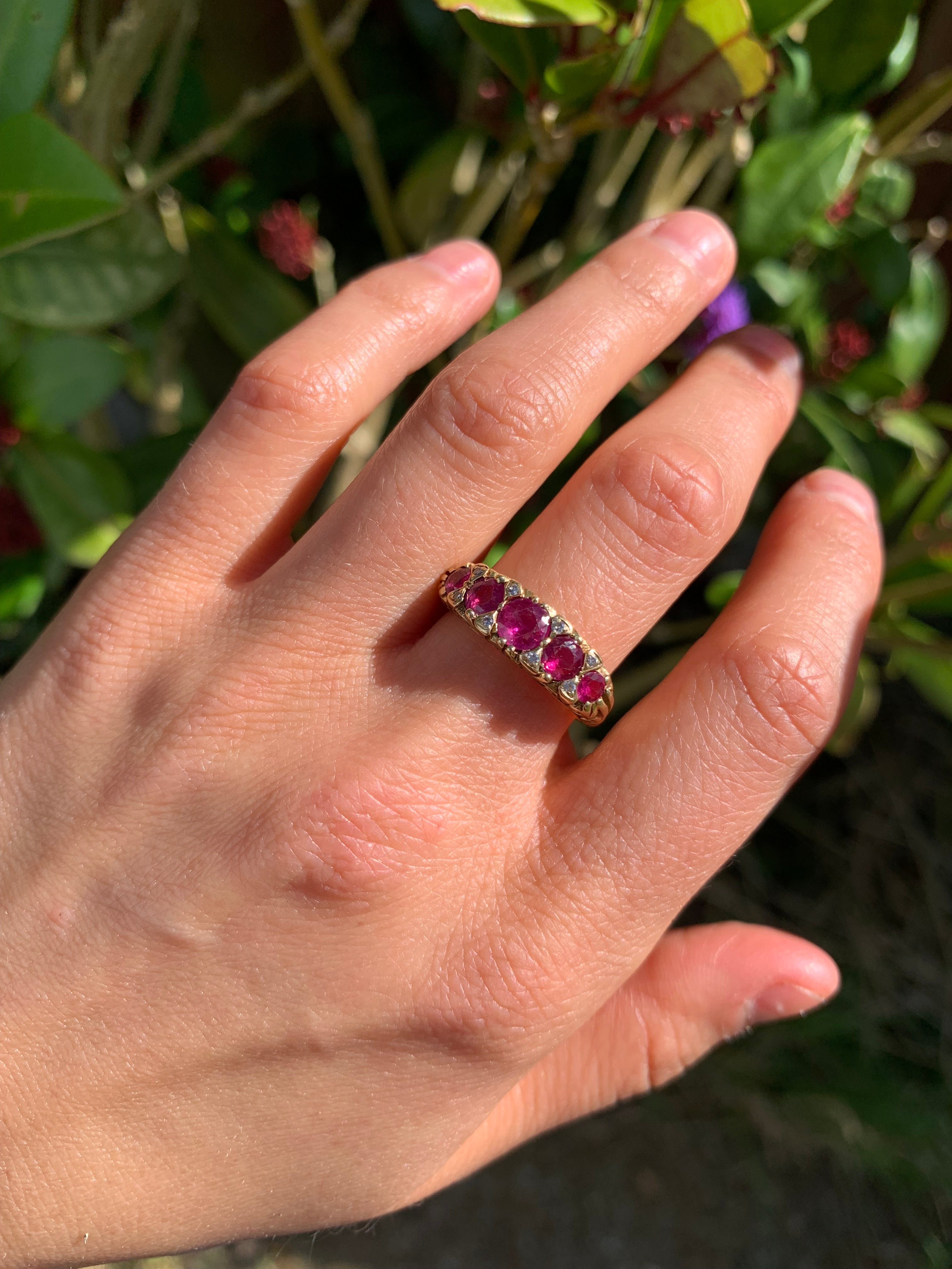 Stunning Vintage 1.5ct Ruby & Diamond 18ct Gold Half Eternity Ring