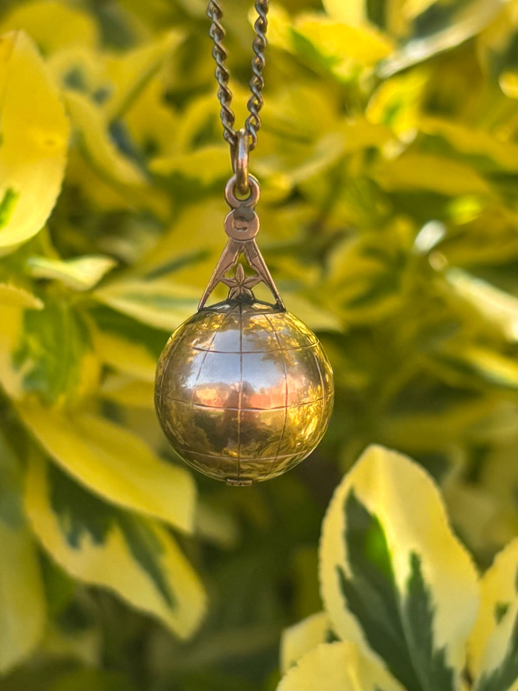 Very Rare & Unusual 9ct Gold Masonic Ball Pendant