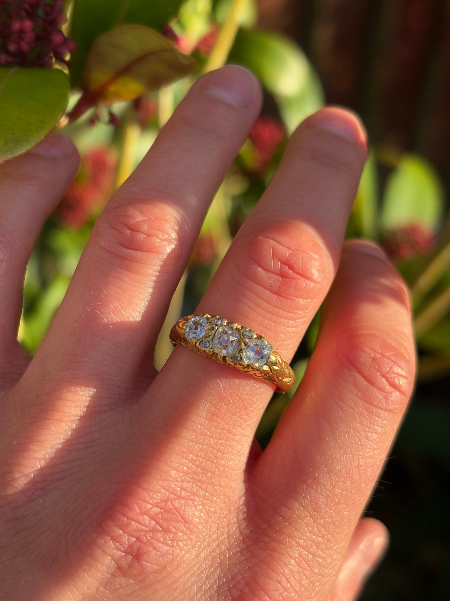 Vintage 1ct Diamond 18ct Gold Engagement Ring