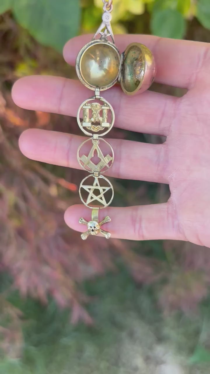 Very Rare & Unusual 9ct Gold Masonic Ball Pendant