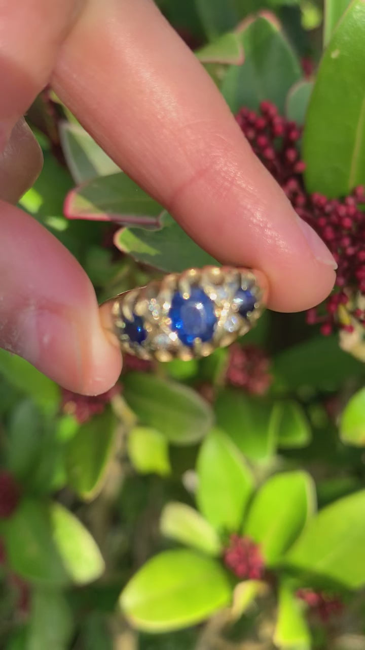 Vintage Sapphire & Diamond 18ct Gold Ring