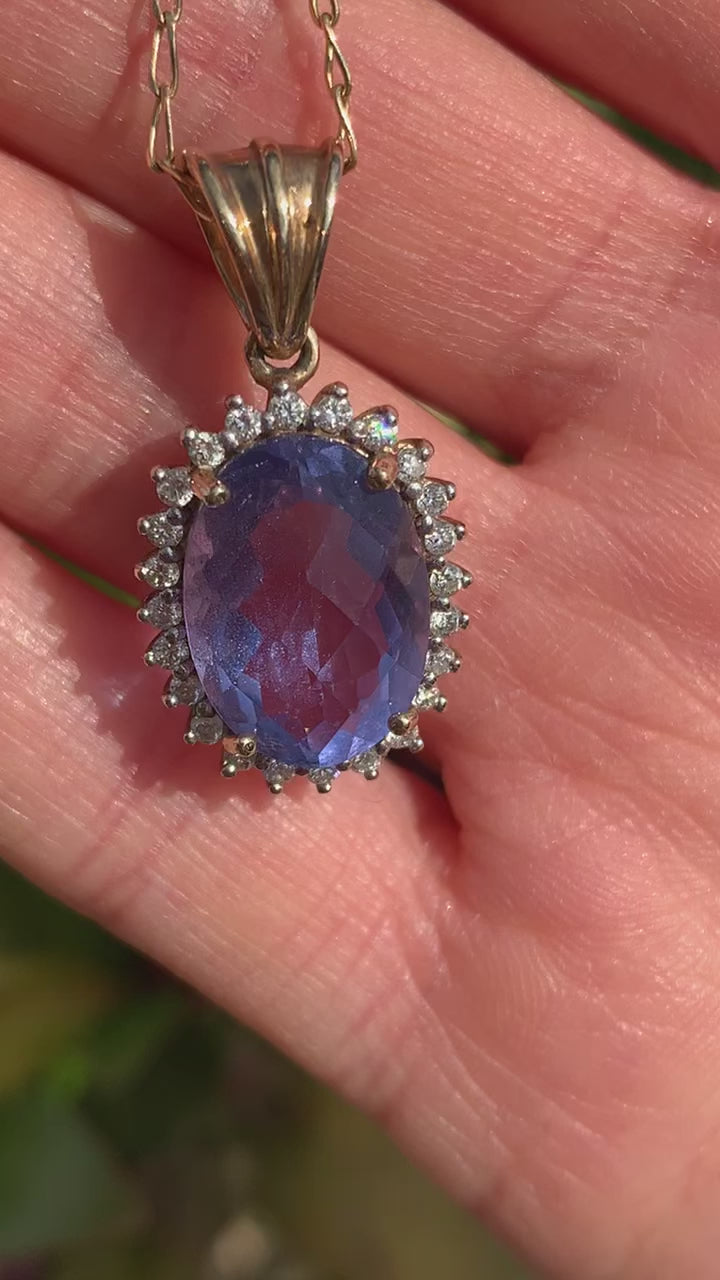 Vintage 9ct Gold Diamond & Chequer Cut Colour Change Flourite Pendant on a 14ct Gold Chain